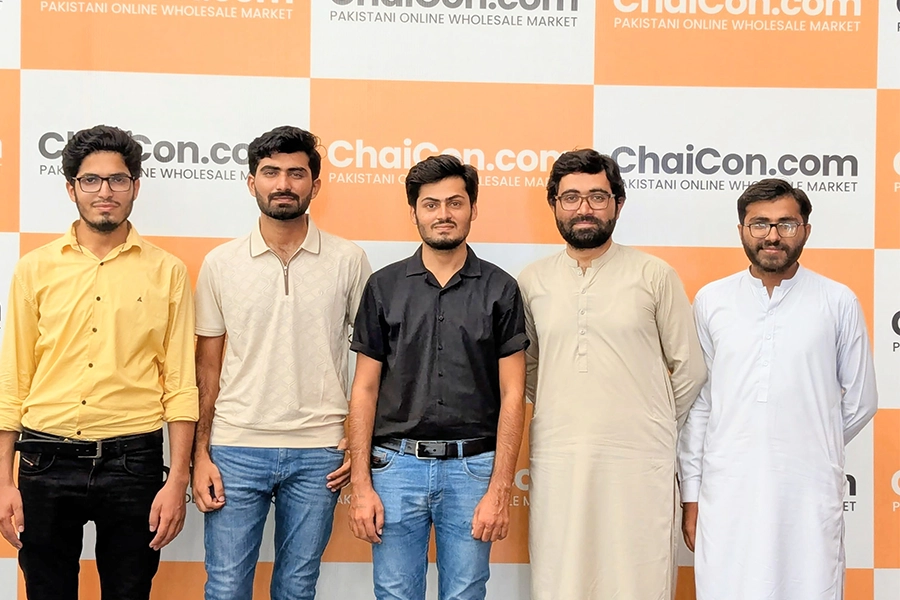 Hamza Design Hub Team